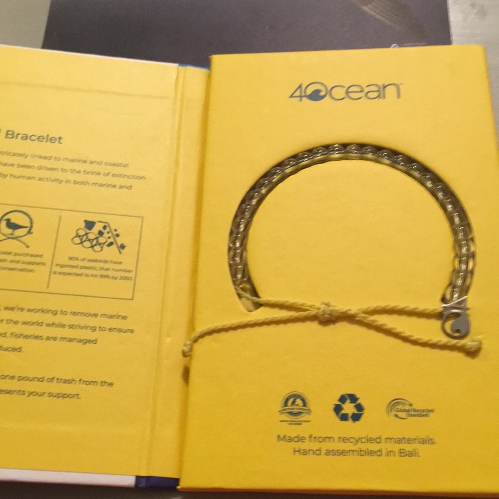 4Ocean Sea Bird Bracelet